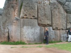 3557613-The-megaliths-of-Saqsayhuaman-0