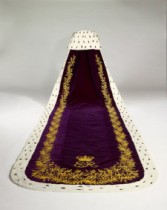 elizabeth-ii-coronation-gown-410